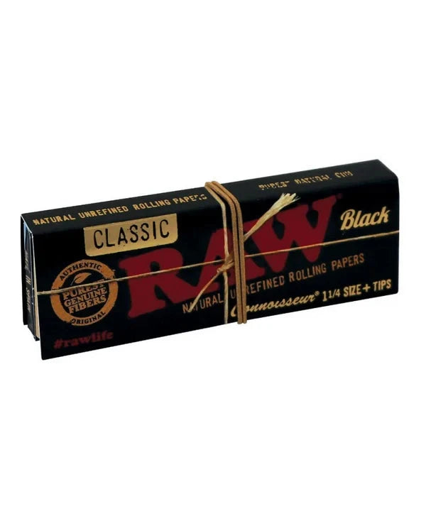 Raw Black RAW Raw Black Connoisseur 1 1/4 Paper (With Tip) 